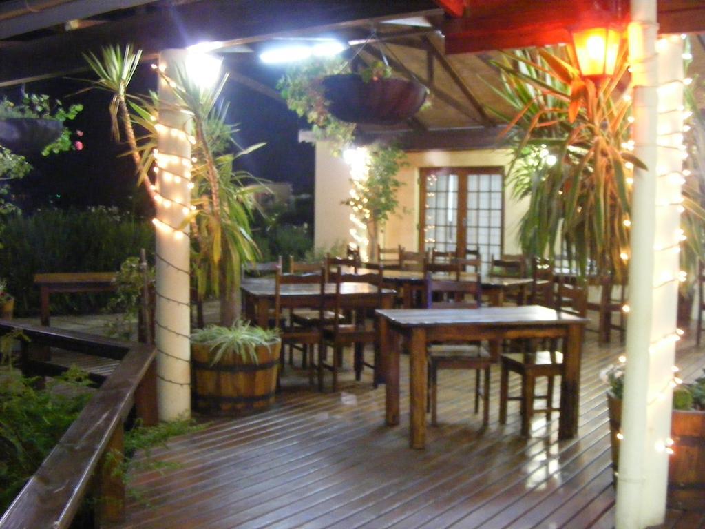 Pine Lodge Resort George Ngoại thất bức ảnh