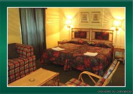 Pine Lodge Resort George Ngoại thất bức ảnh